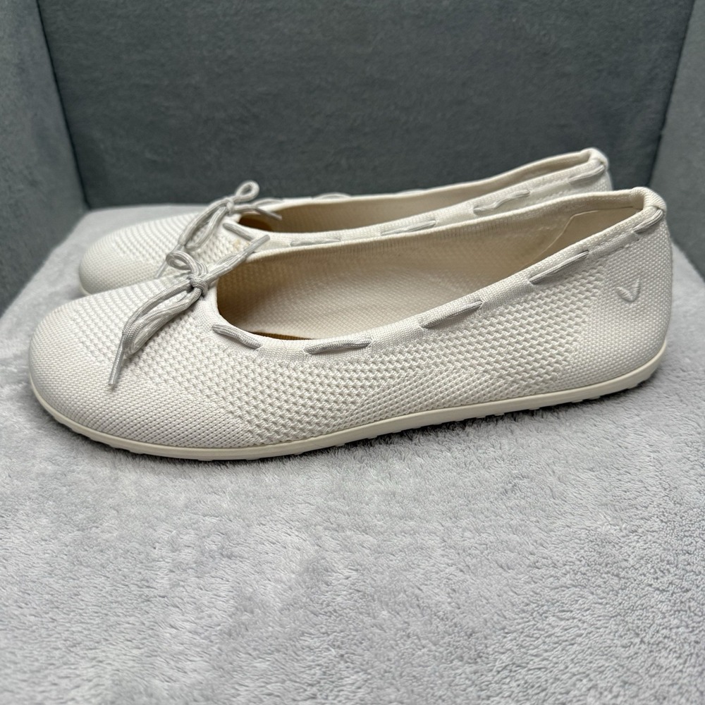 VIVAIA Nika Women's Barefoot Flats Cream White Round Wide Toe Box Size 9.5 / 41